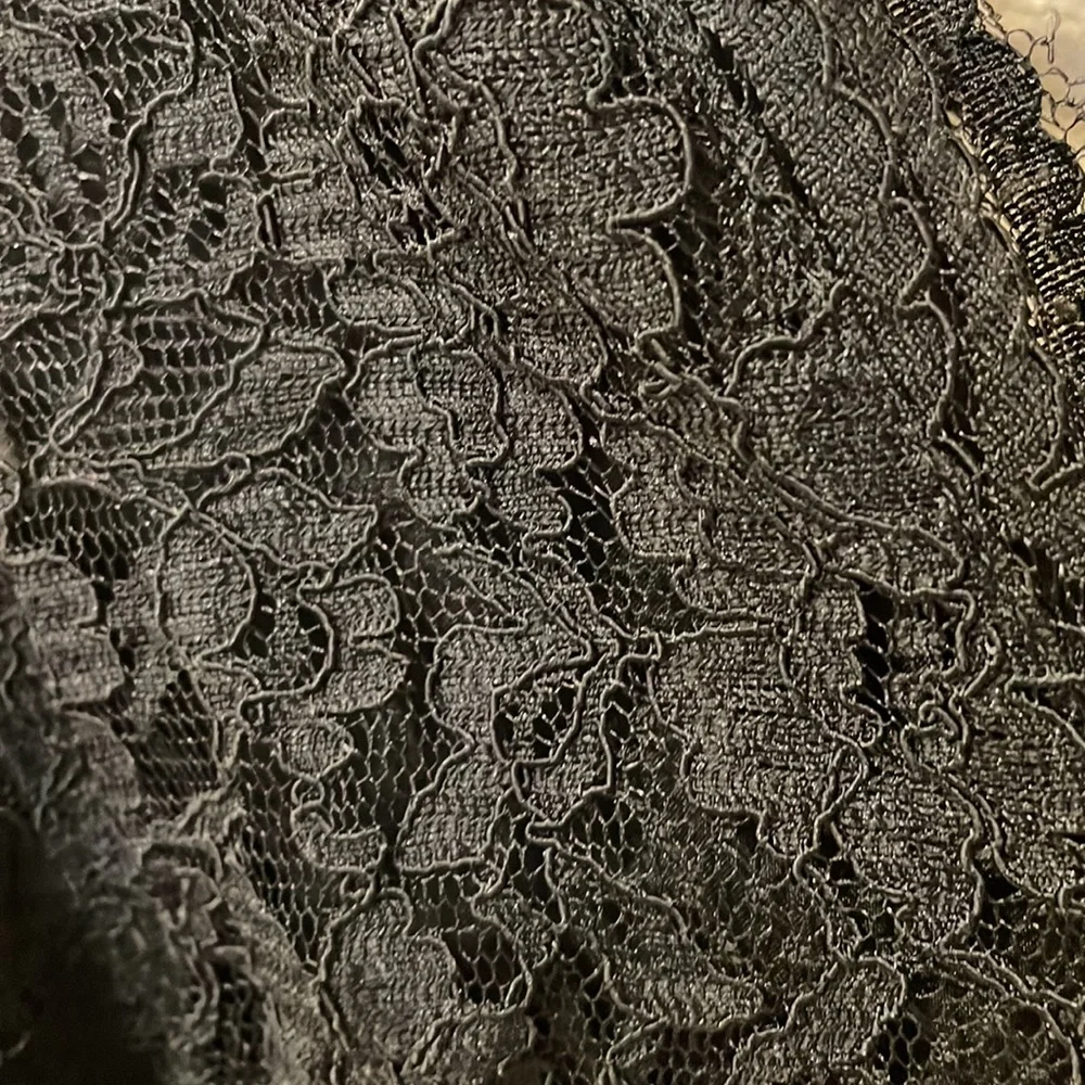 LOFT Black Lace Dress Size 6P - Picture 4 of 4